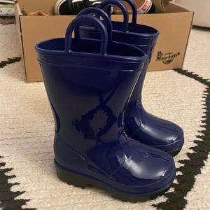 NEW Zoogs blue toddler rain boots ! Size 5